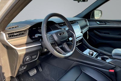 2026 Jeep Grand Cherokee L 85th Anniversary Edition