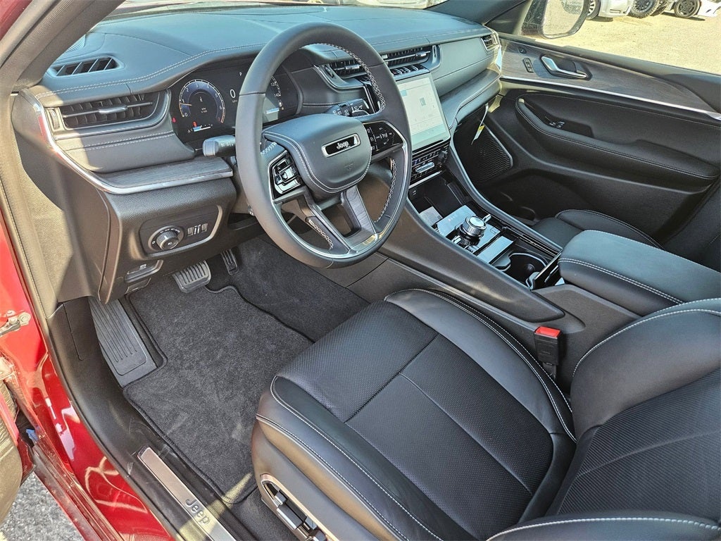 2024 Jeep Grand Cherokee GRAND CHEROKEE L OVERLAND 4X4