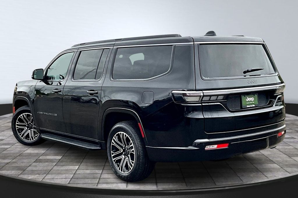 2026 Jeep Grand Wagoneer L 4x2