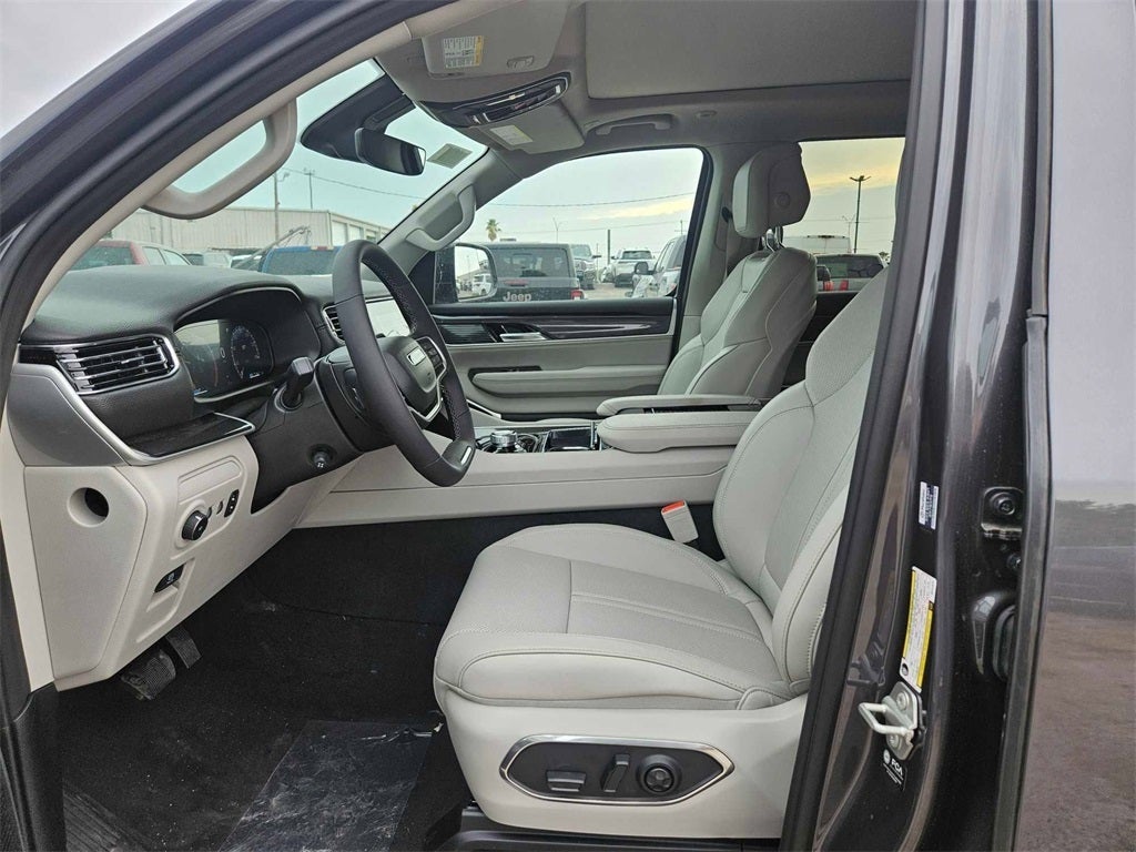 2024 Jeep Wagoneer WAGONEER L 4X2