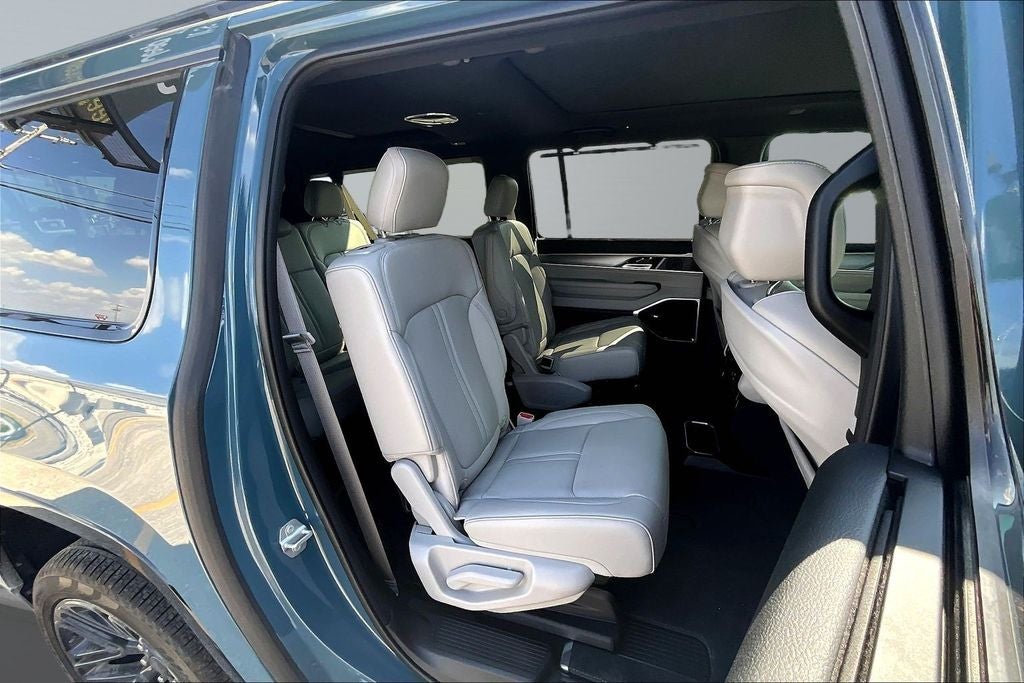 2026 Jeep Grand Wagoneer L Limited Reserve
