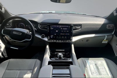 2026 Jeep Grand Wagoneer 4x2