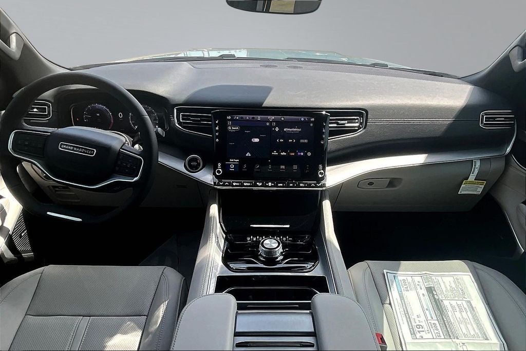 2026 Jeep Grand Wagoneer 4x2