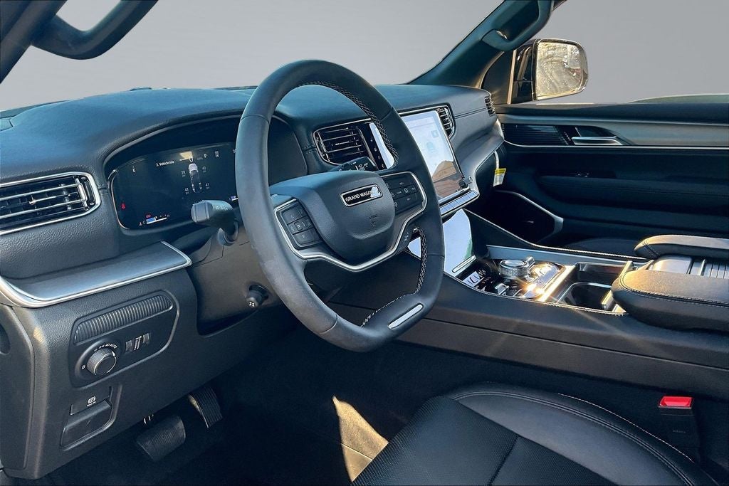 2026 Jeep Grand Wagoneer Upland
