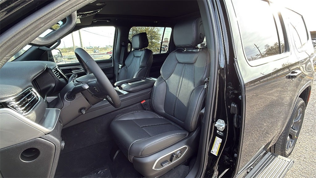 2026 Jeep Grand Wagoneer GRAND WAGONEER LIMITED ALTITUDE 4X4