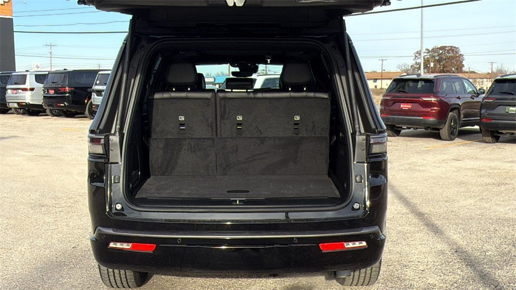 2026 Jeep Grand Wagoneer GRAND WAGONEER LIMITED ALTITUDE 4X4