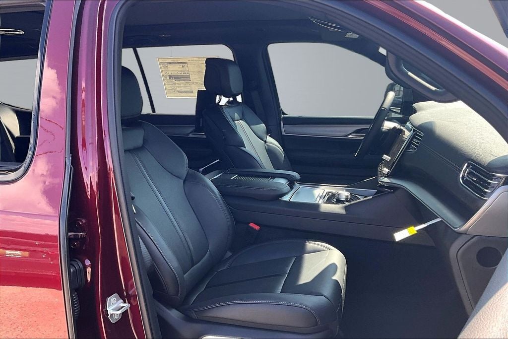 2026 Jeep Grand Wagoneer Limited Altitude
