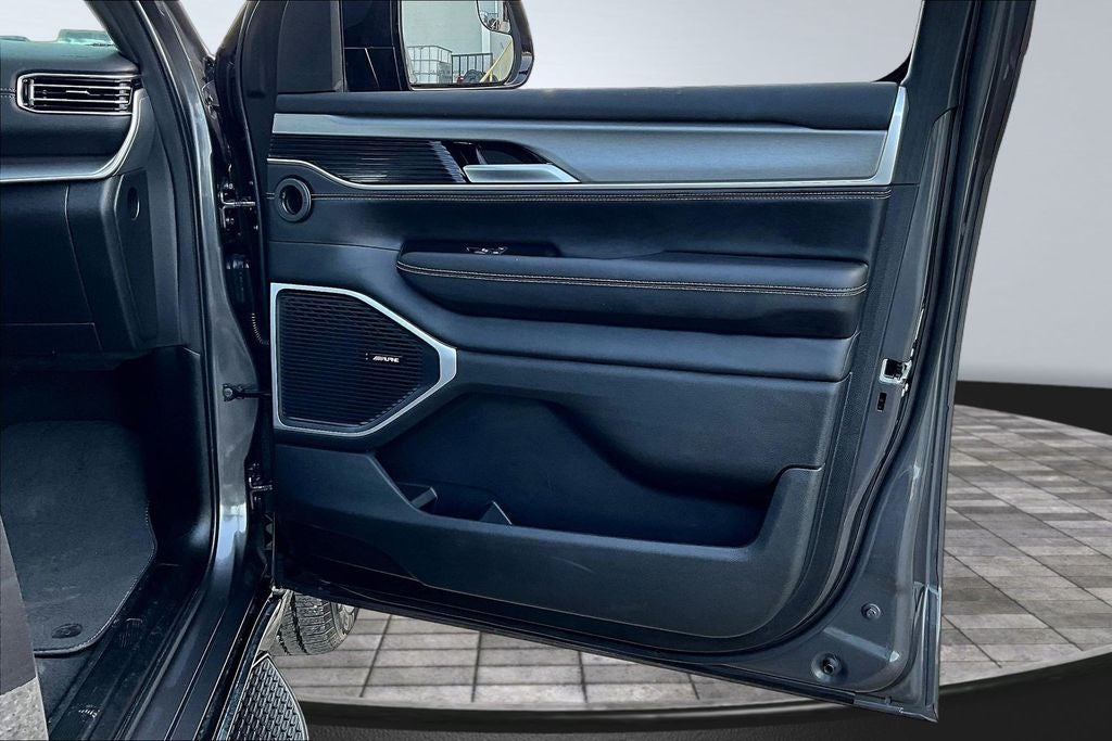 2025 Jeep Wagoneer Series II
