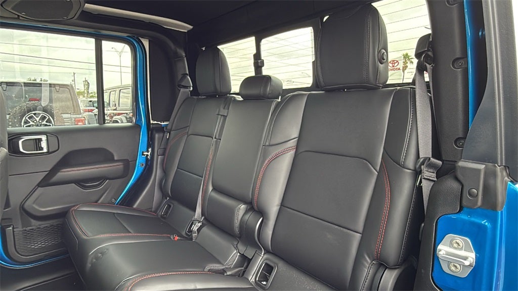 2025 Jeep Gladiator GLADIATOR RUBICON 4X4