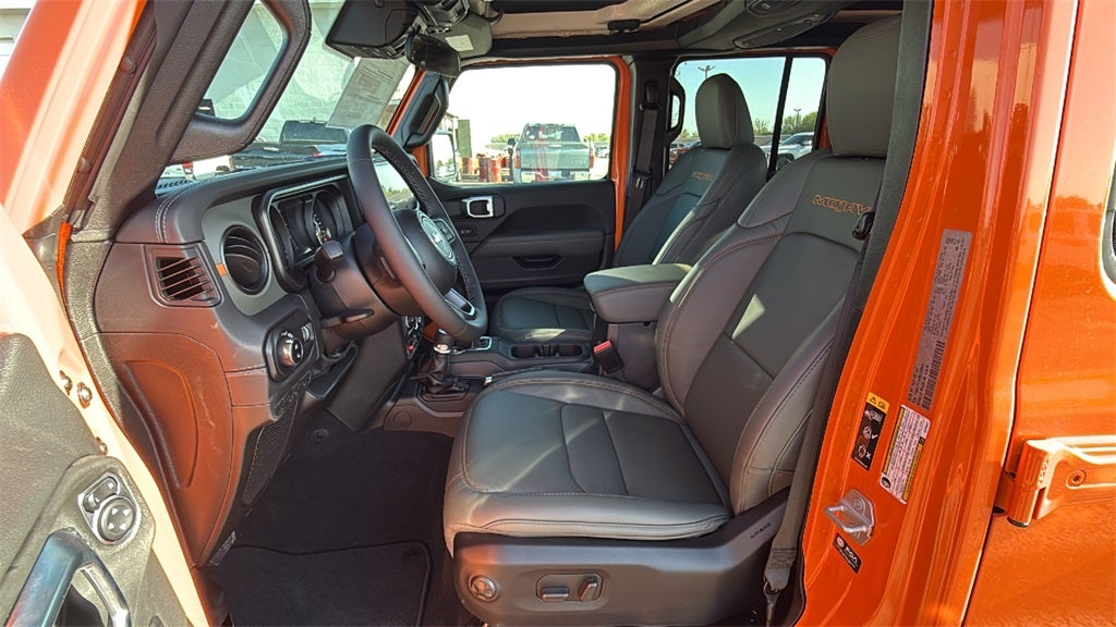 2025 Jeep Gladiator GLADIATOR MOJAVE 4X4