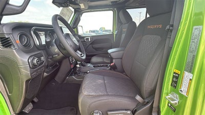 2025 Jeep Gladiator GLADIATOR MOJAVE 4X4