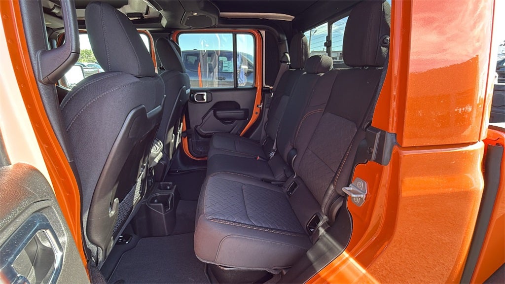 2025 Jeep Gladiator GLADIATOR MOJAVE 4X4