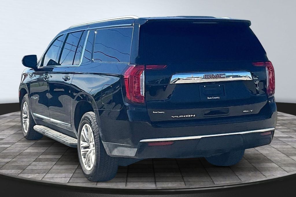 2023 GMC Yukon XL SLT