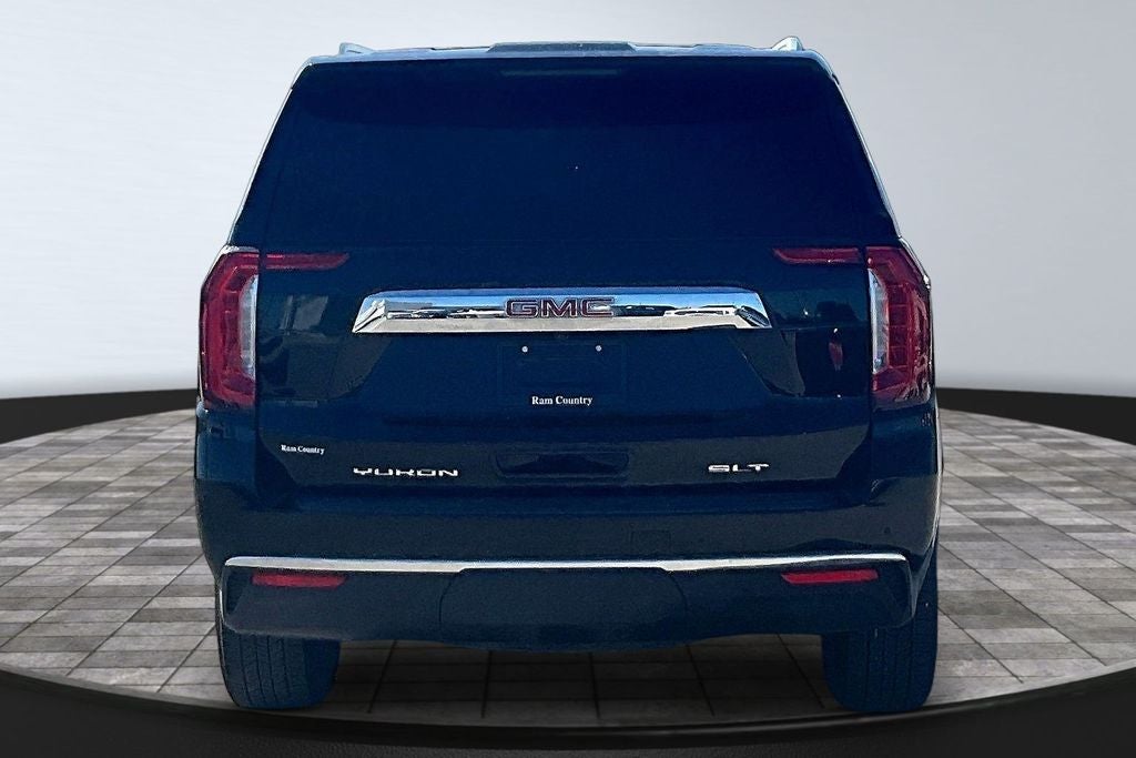 2023 GMC Yukon XL SLT