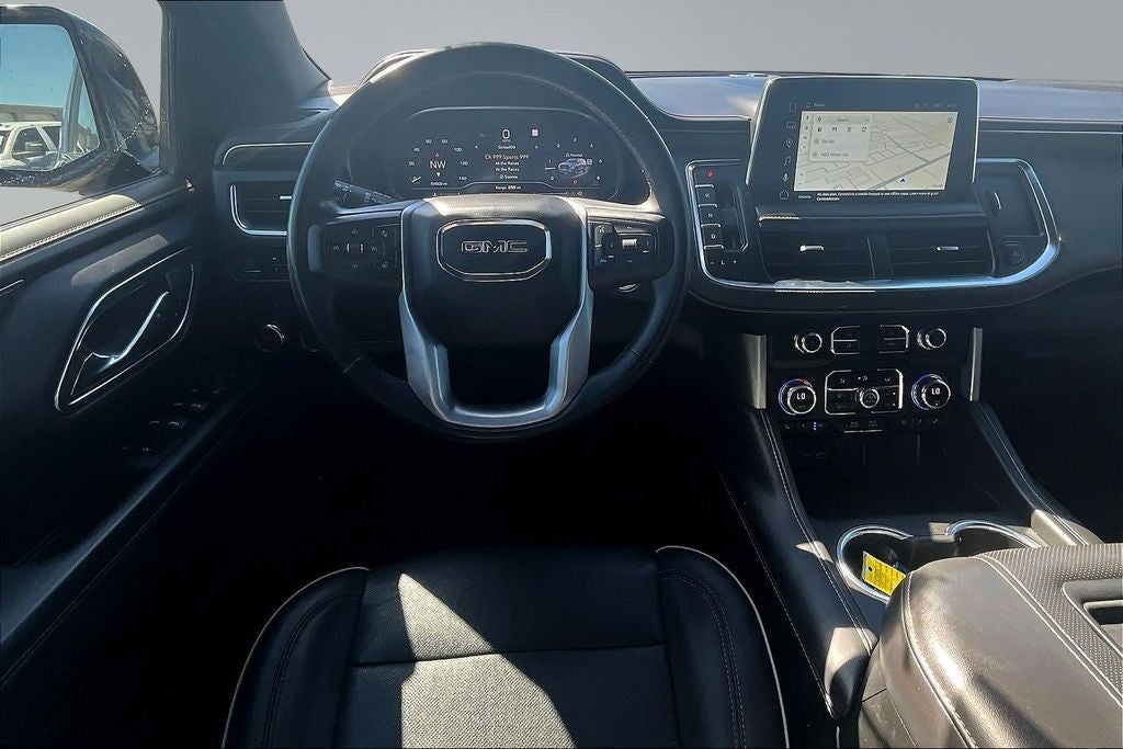 2023 GMC Yukon XL SLT