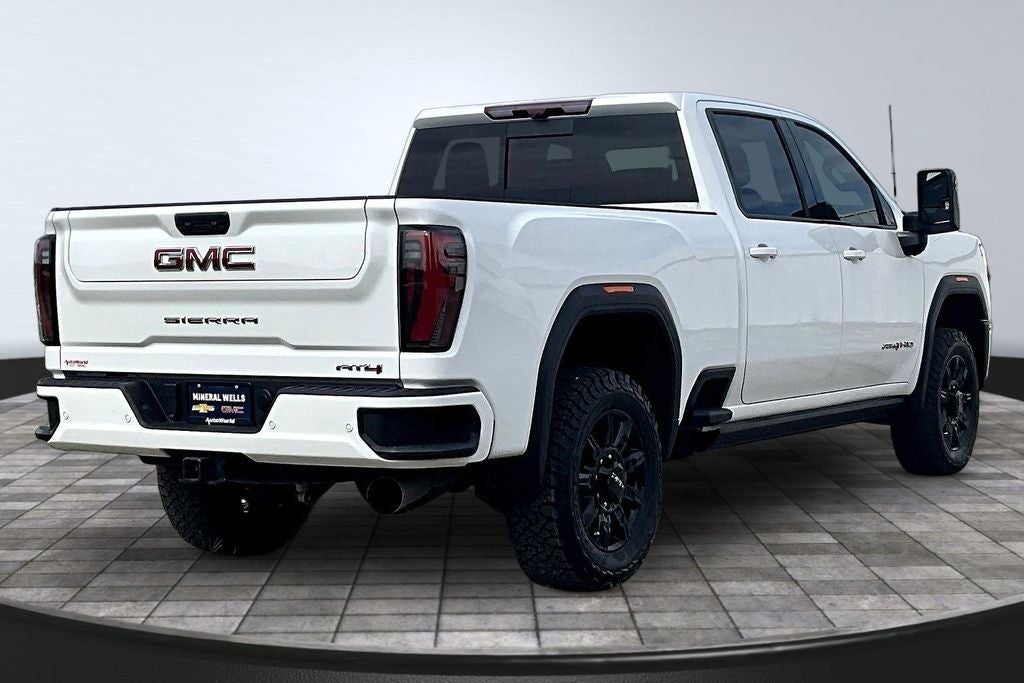 2024 GMC Sierra 2500HD AT4