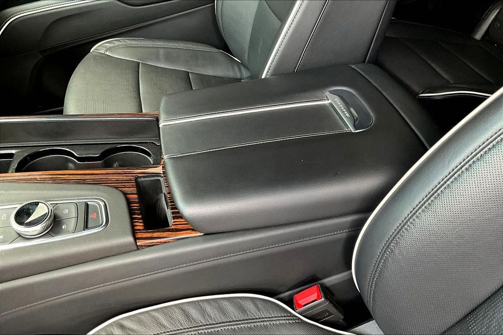 2024 Cadillac Escalade 4WD Premium Luxury