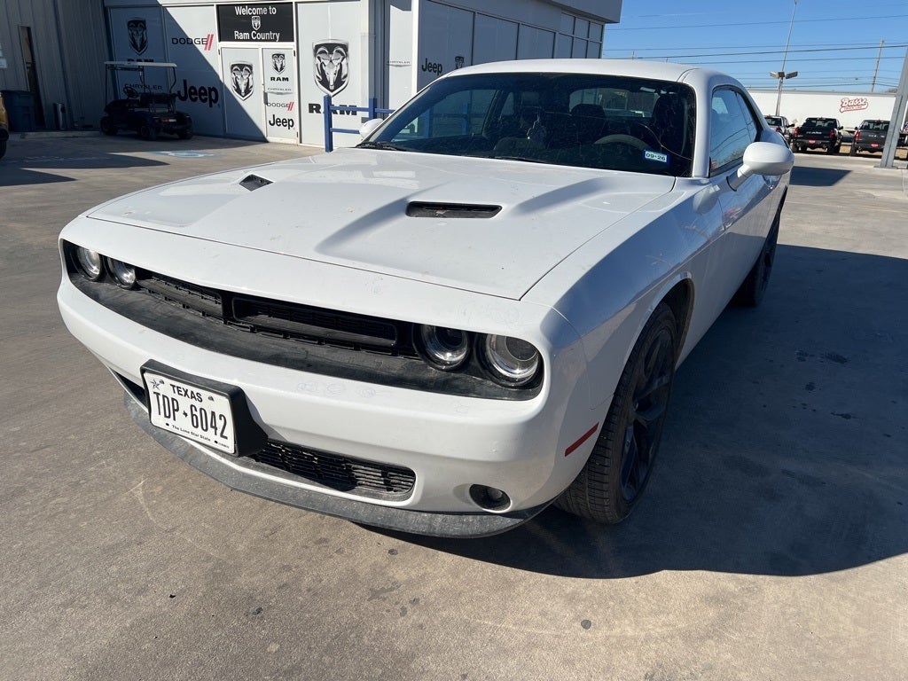 2023 Dodge Challenger SXT