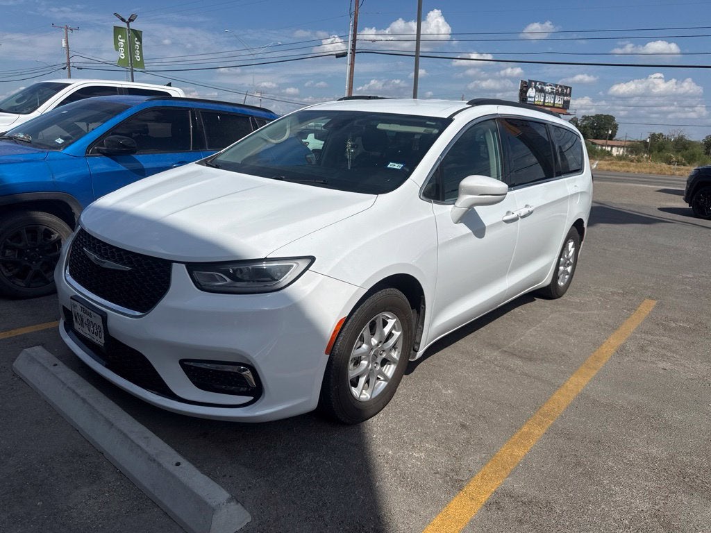 2022 Chrysler Pacifica Touring L