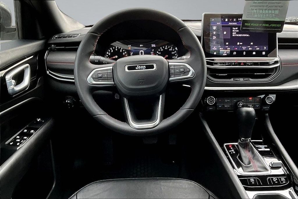 2025 Jeep Compass Trailhawk