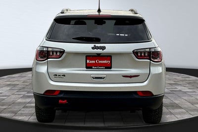 2025 Jeep Compass Trailhawk