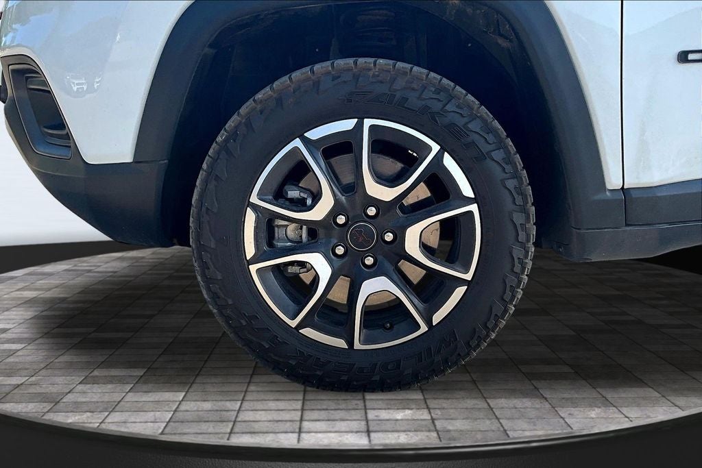 2025 Jeep Compass Trailhawk