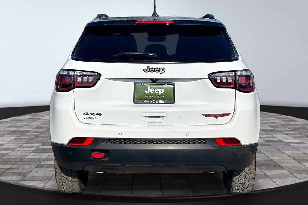 2025 Jeep Compass Trailhawk