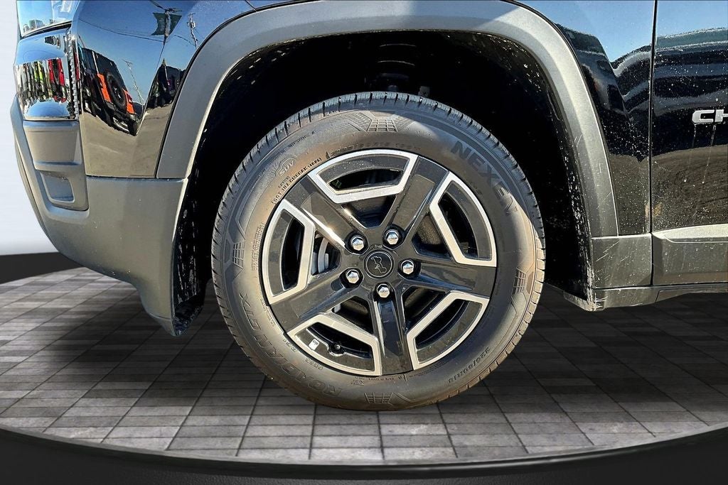 2026 Jeep Cherokee Laredo