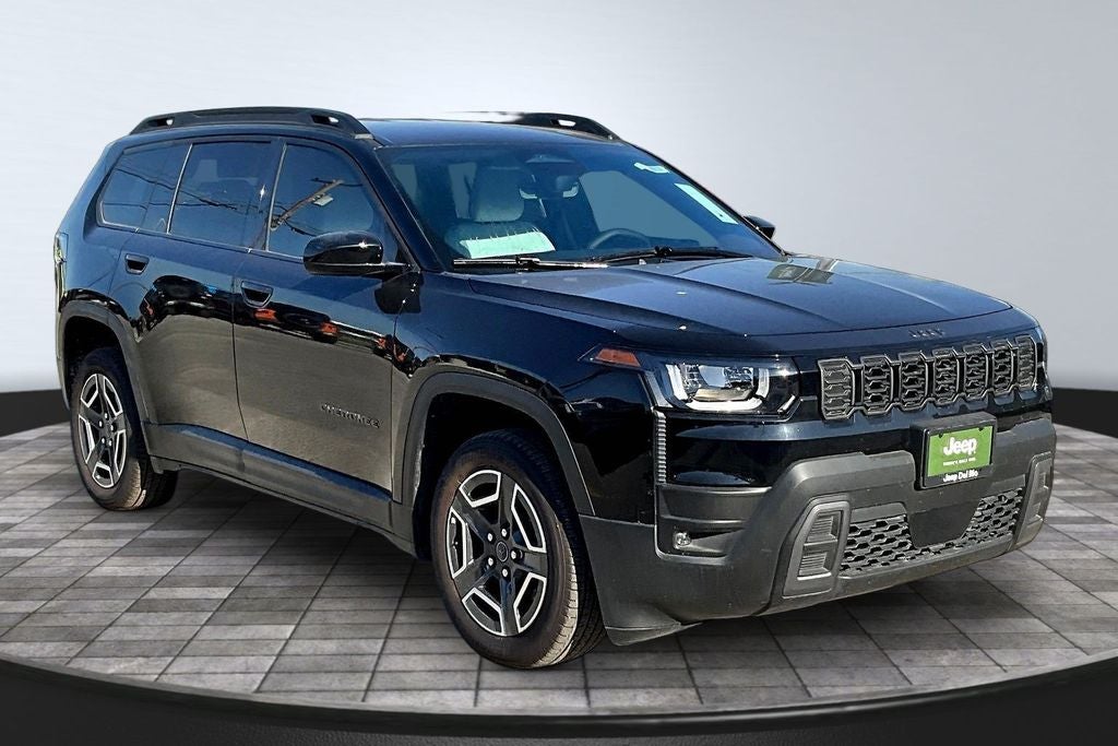 2026 Jeep Cherokee Laredo