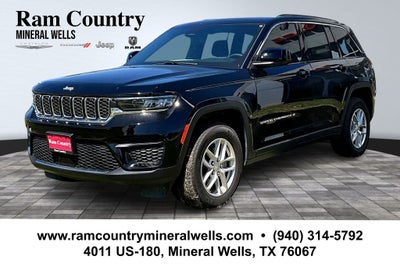 2026 Jeep Cherokee Laredo