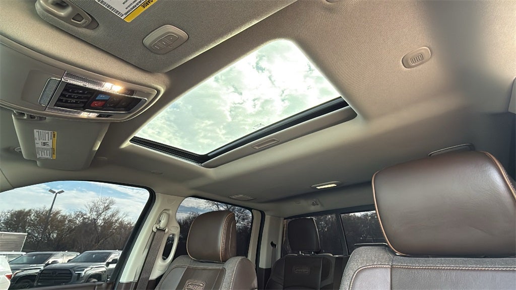 2025 RAM 3500 Limited Longhorn Crew Cab 4x4 8' Box