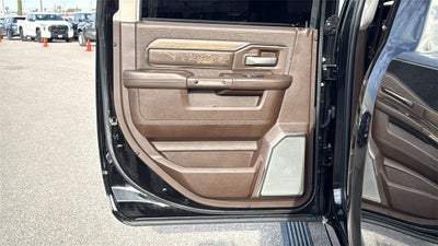 2025 RAM 3500 Limited Longhorn Crew Cab 4x4 8' Box