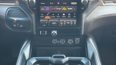 2025 RAM 3500 Limited Longhorn Crew Cab 4x4 8' Box