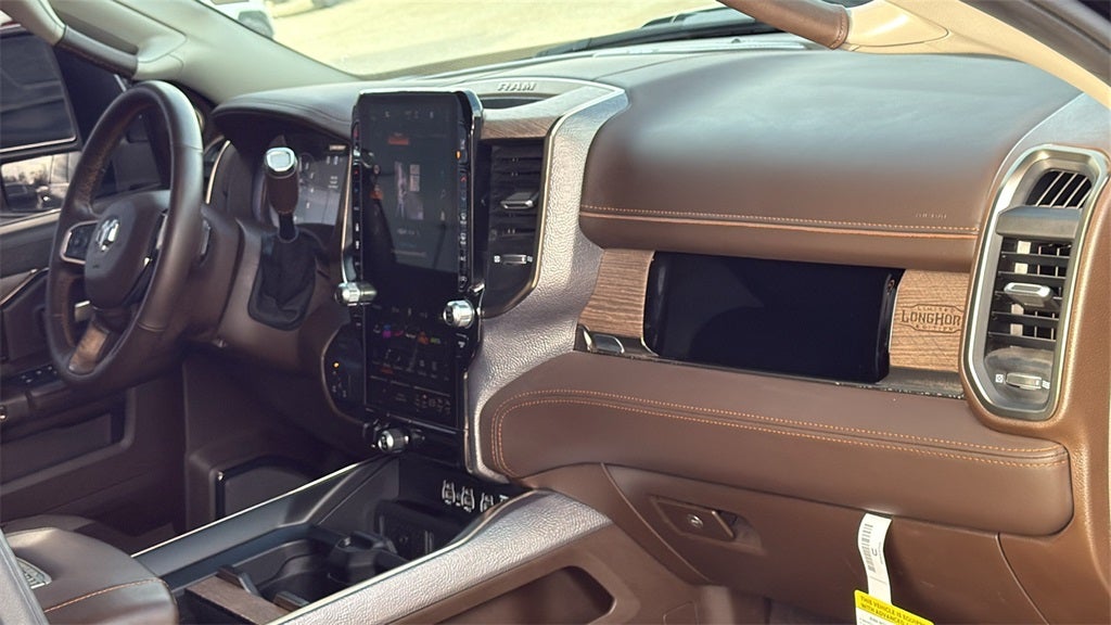 2025 RAM 3500 Limited Longhorn Crew Cab 4x4 8' Box