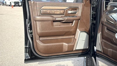 2025 RAM 3500 Limited Longhorn Crew Cab 4x4 8' Box