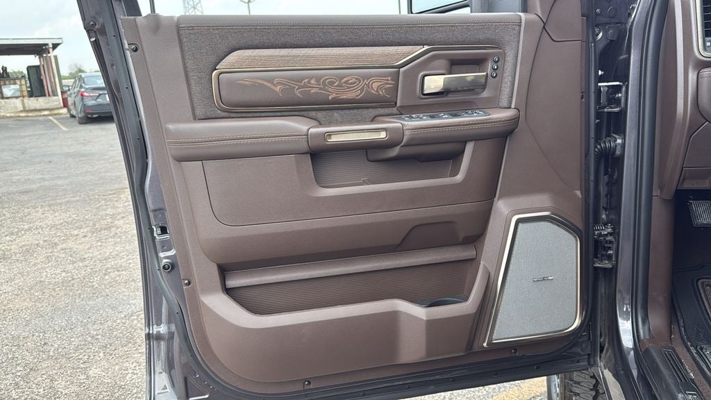 2025 RAM 2500 Limited