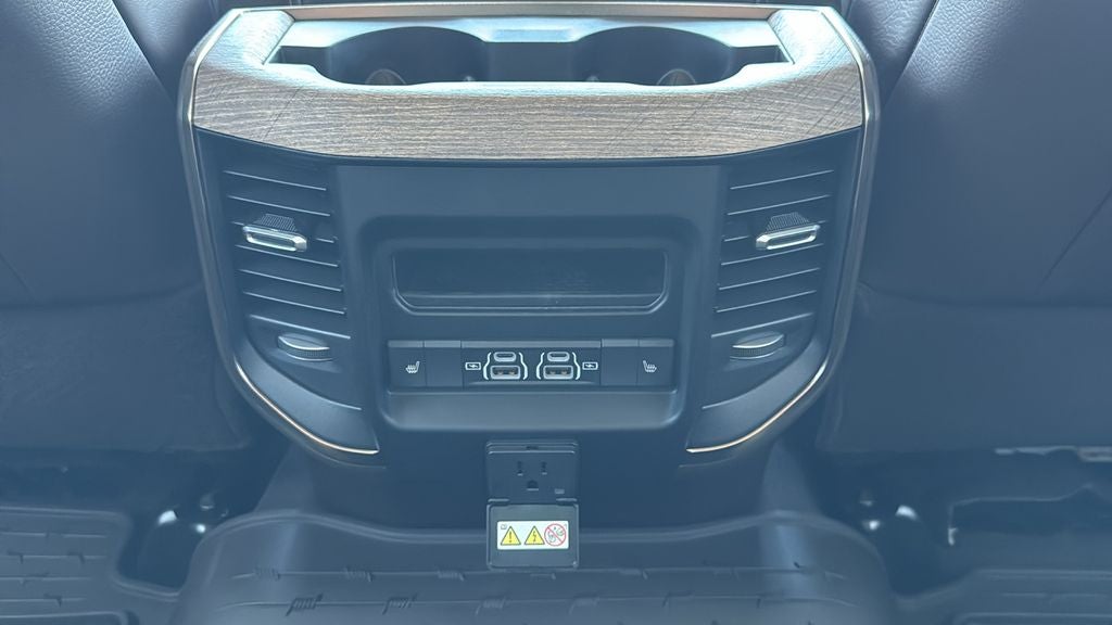 2025 RAM 2500 Limited