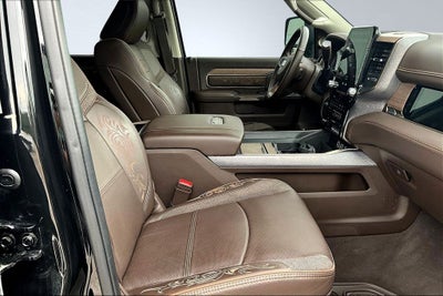 2025 RAM 3500 Limited Longhorn Crew Cab 4x4 8' Box