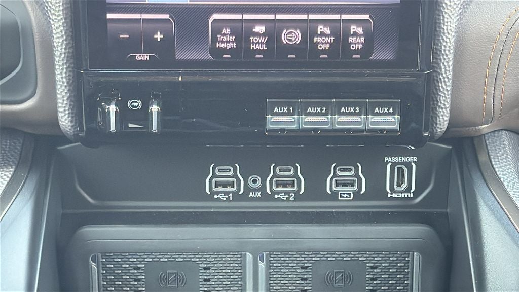 2025 RAM 3500 Limited