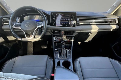 2025 Volkswagen Jetta 1.5T SE