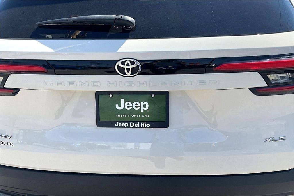 2024 Toyota Grand Highlander Hybrid XLE