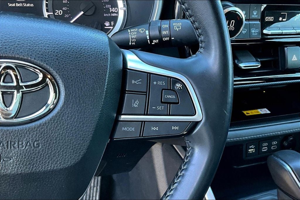 2023 Toyota Highlander XSE