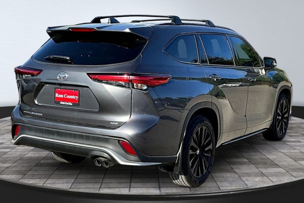 2023 Toyota Highlander XSE