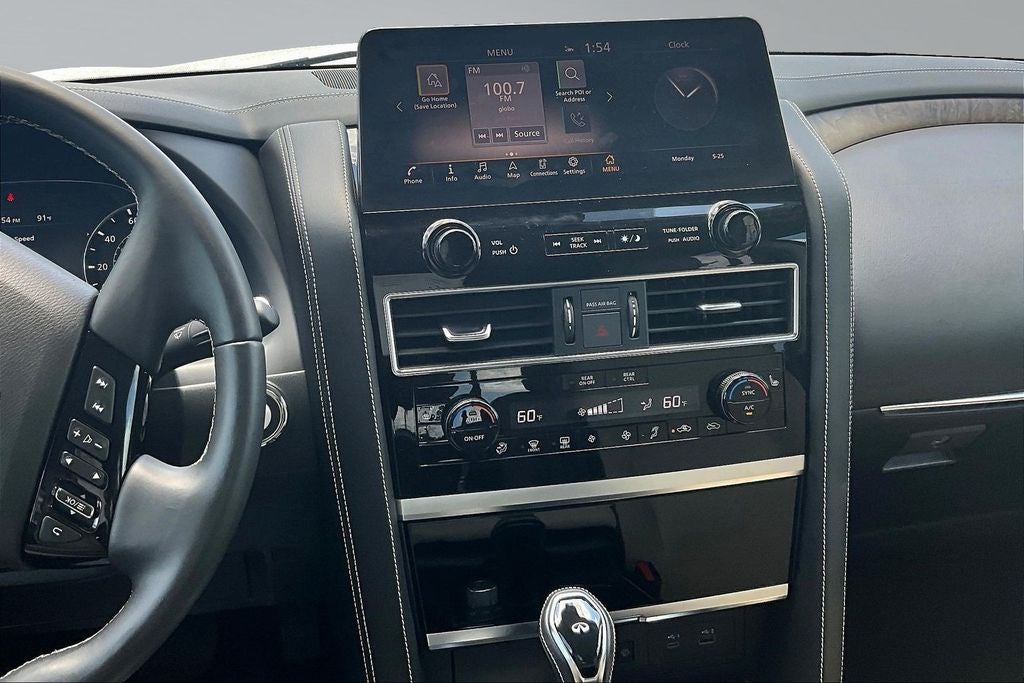 2023 INFINITI QX80 Premium Select
