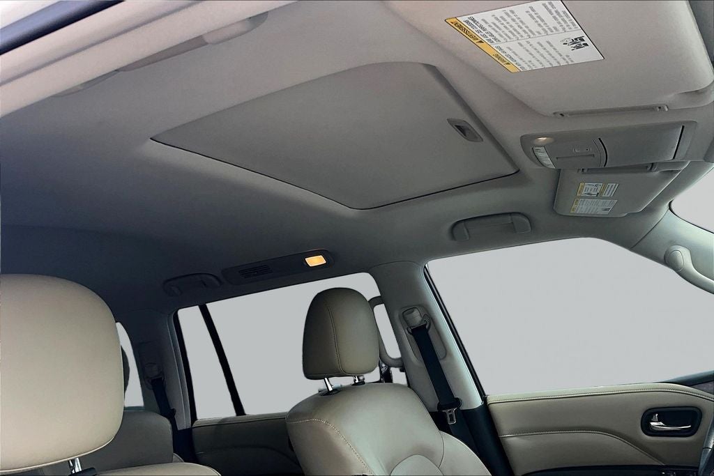 2023 INFINITI QX80 Premium Select