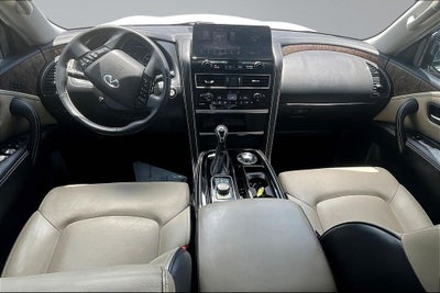2023 INFINITI QX80 Premium Select
