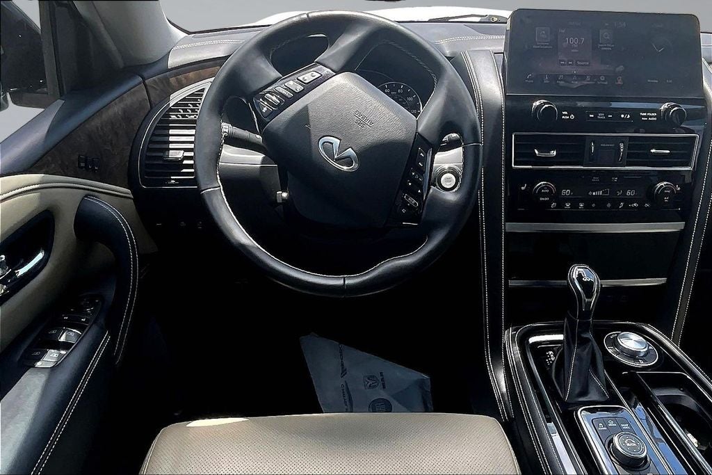 2023 INFINITI QX80 Premium Select