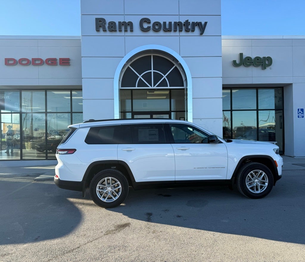 2025 Jeep Grand Cherokee L Laredo