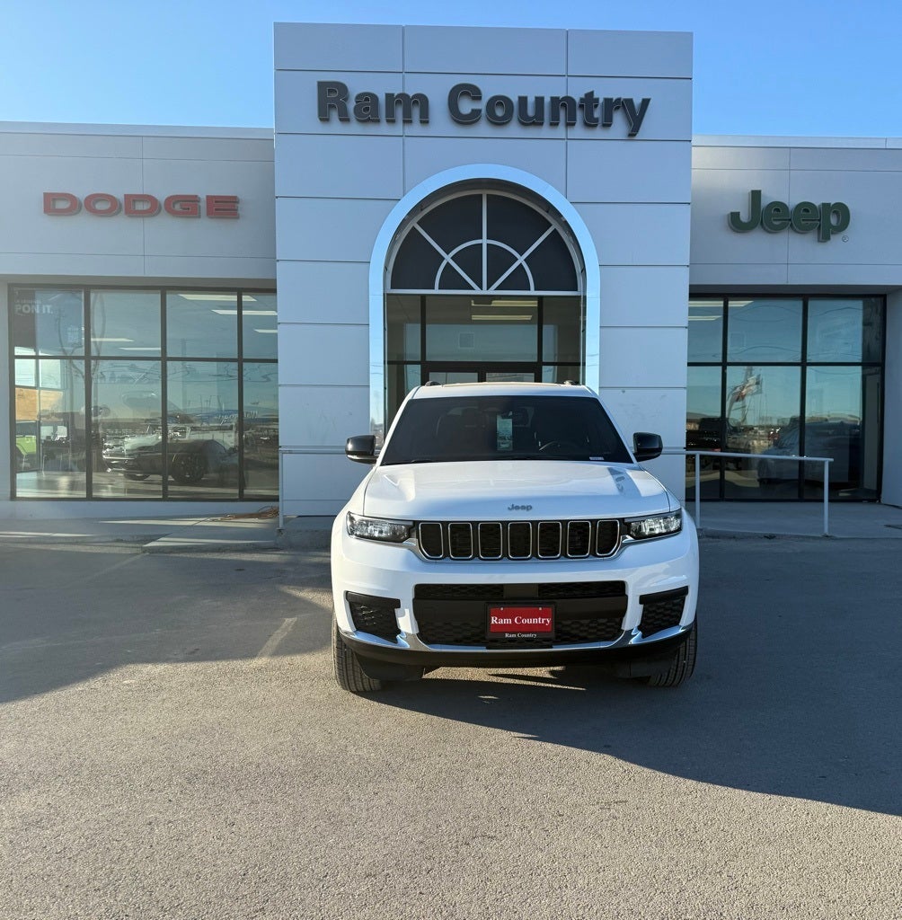 2025 Jeep Grand Cherokee L Laredo