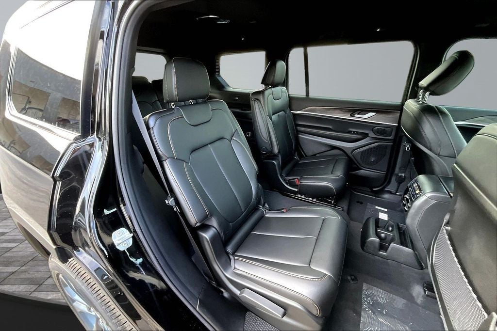2026 Jeep Grand Cherokee L Limited 85th Anniversary